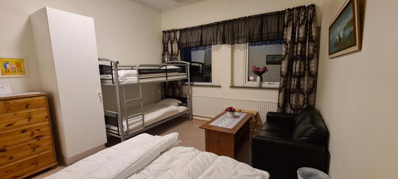 Kg Sleepover & Staellplats Karl Gustav Zewnętrze zdjęcie