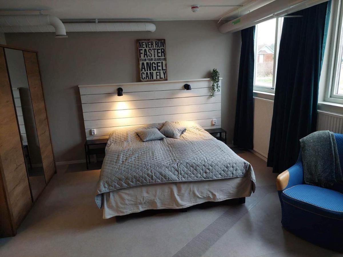 Kg Sleepover & Staellplats Karl Gustav Zewnętrze zdjęcie